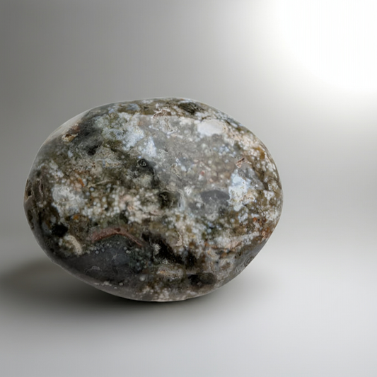 Ocean Japer palm stone for meditation and chakra alignment
